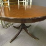 686 6514 DINING TABLE